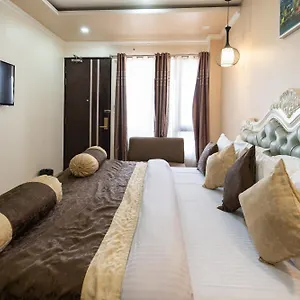 Shree Ganesha Palace Near Kashi Vishwanath Temple Bed & Breakfast